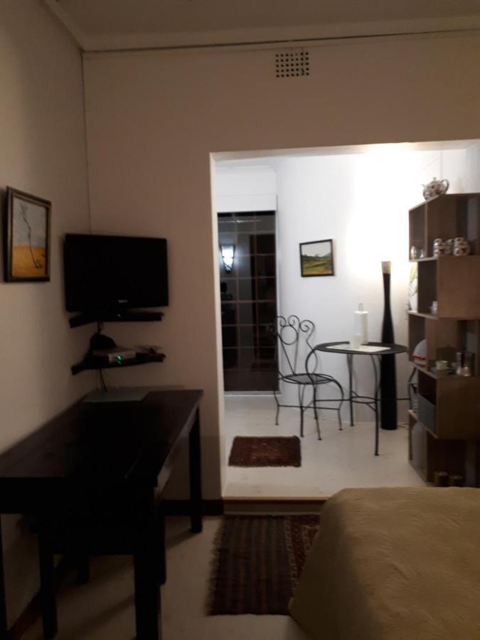 A La Fugue Hotel Upington Buitenkant foto