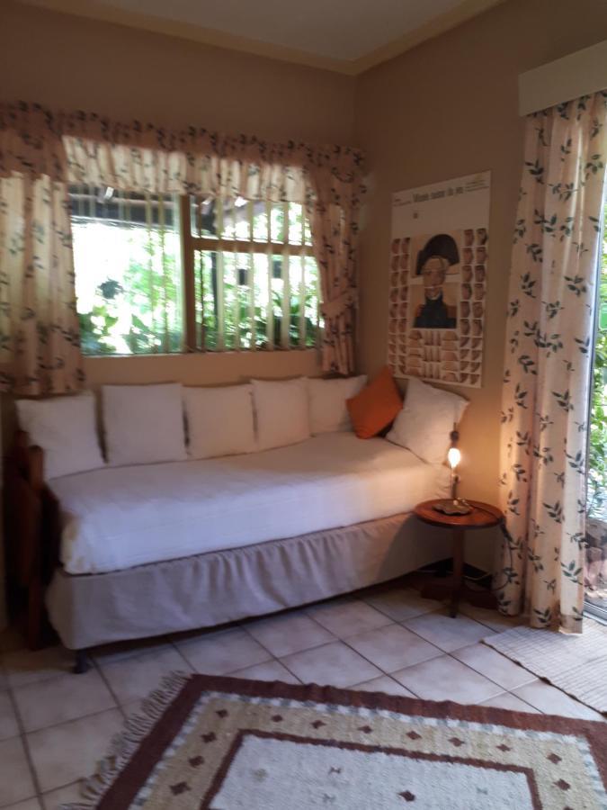 A La Fugue Hotel Upington Buitenkant foto