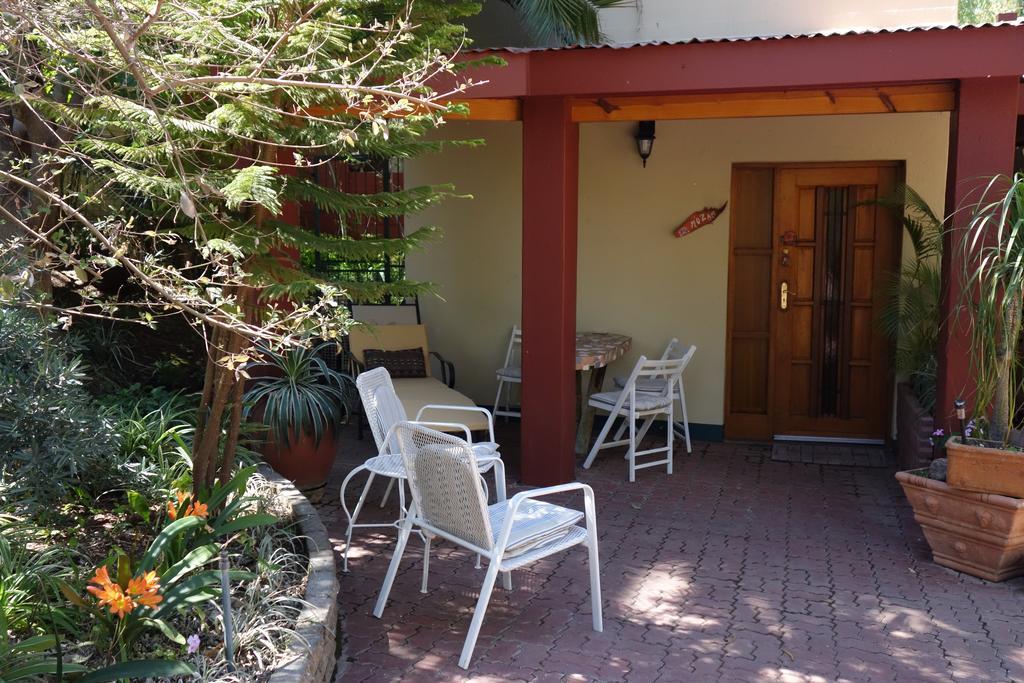 A La Fugue Hotel Upington Buitenkant foto