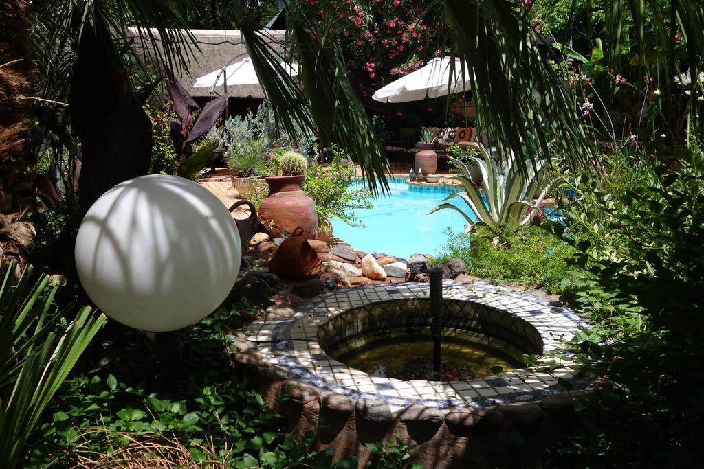 A La Fugue Hotel Upington Buitenkant foto